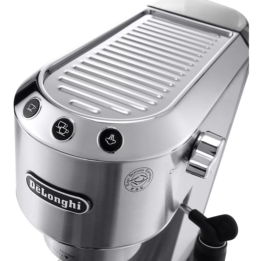 Machine expresso traditionnelle Dedica Style EC695