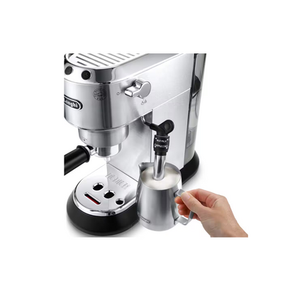 Machine expresso traditionnelle Dedica Style EC695